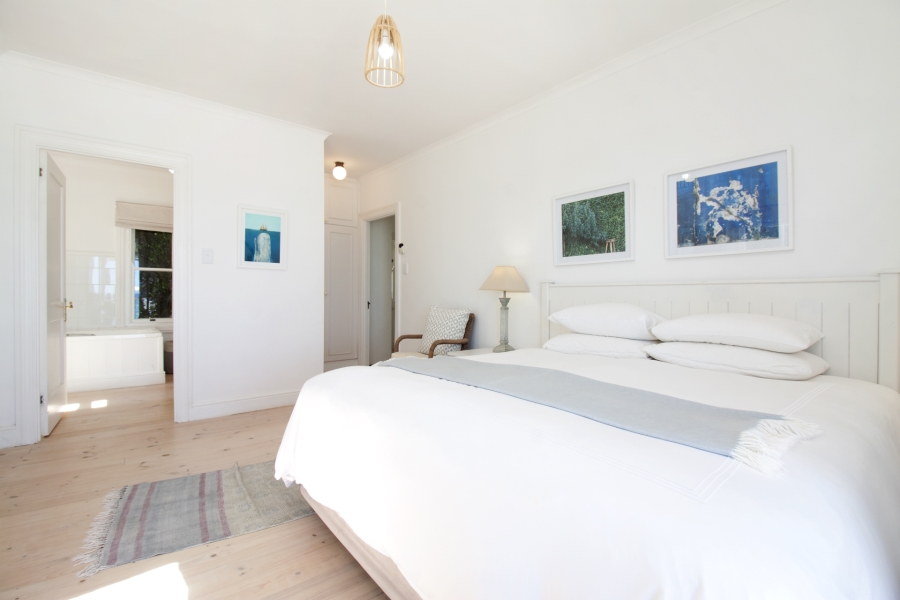 5 Bedroom Property for Sale in Misty Cliffs Western Cape